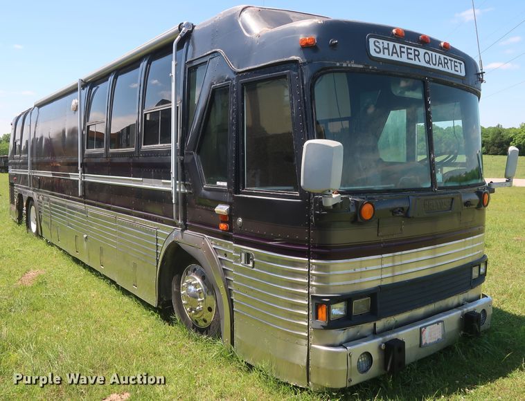 image for item GS9923 1976 Prevost TS47  coach bus