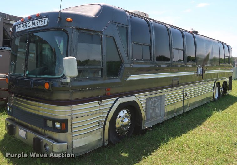 image for item GS9923 1976 Prevost TS47  coach bus