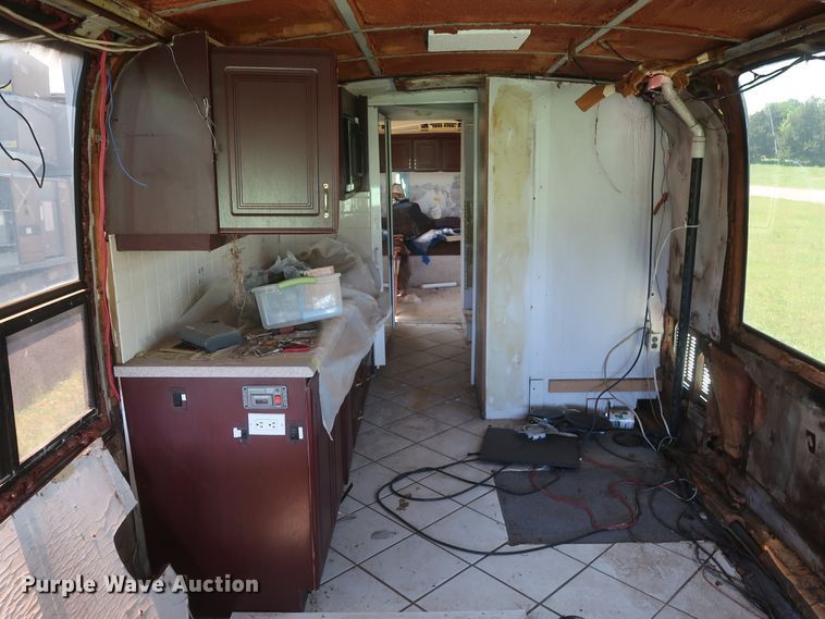 image for item GS9923 1976 Prevost TS47  coach bus