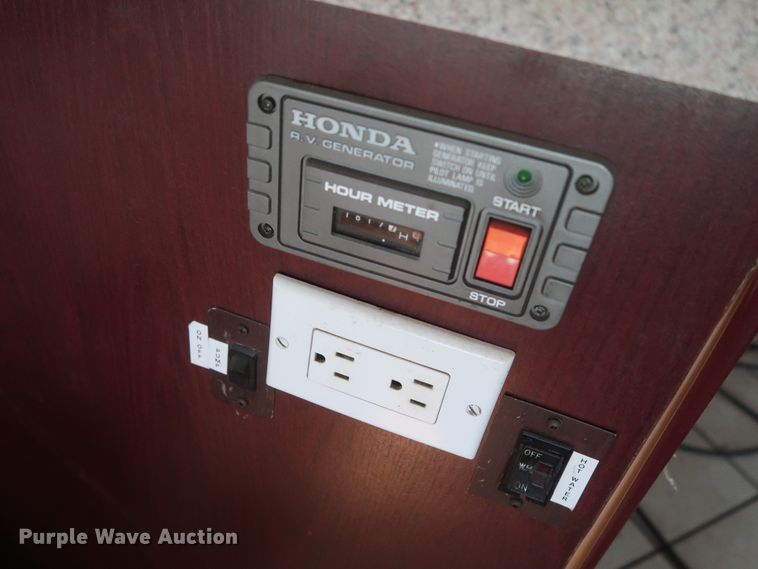 image for item GS9923 1976 Prevost TS47  coach bus