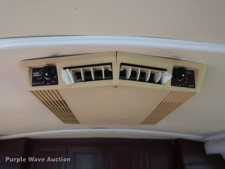 image for item GS9923 1976 Prevost TS47  coach bus