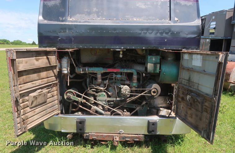 image for item GS9923 1976 Prevost TS47  coach bus