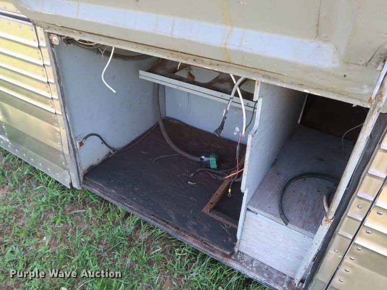 image for item GS9923 1976 Prevost TS47  coach bus