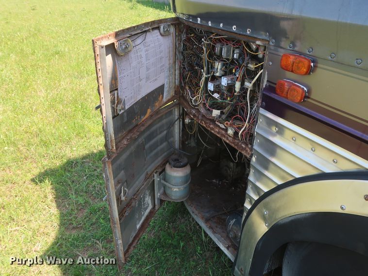 image for item GS9923 1976 Prevost TS47  coach bus