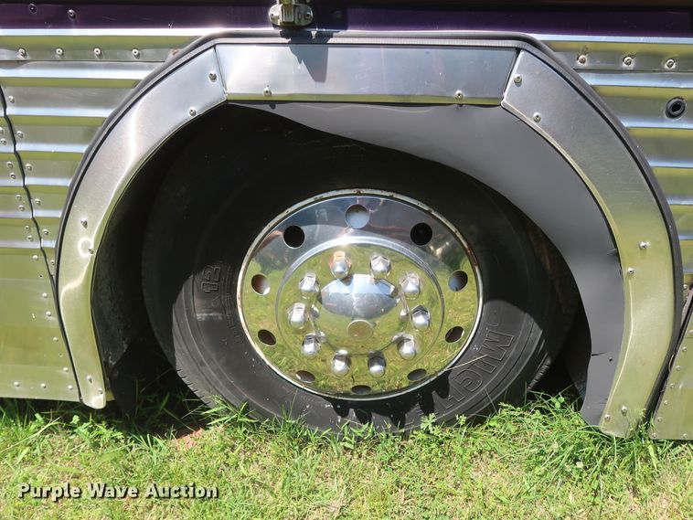 image for item GS9923 1976 Prevost TS47  coach bus