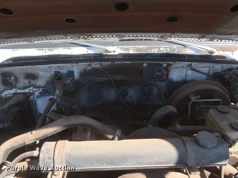 image for item HK9702 1986 GMC 7000  dump truck