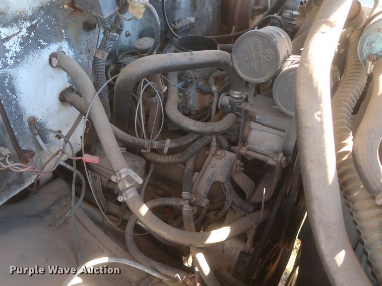 image for item HK9702 1986 GMC 7000  dump truck