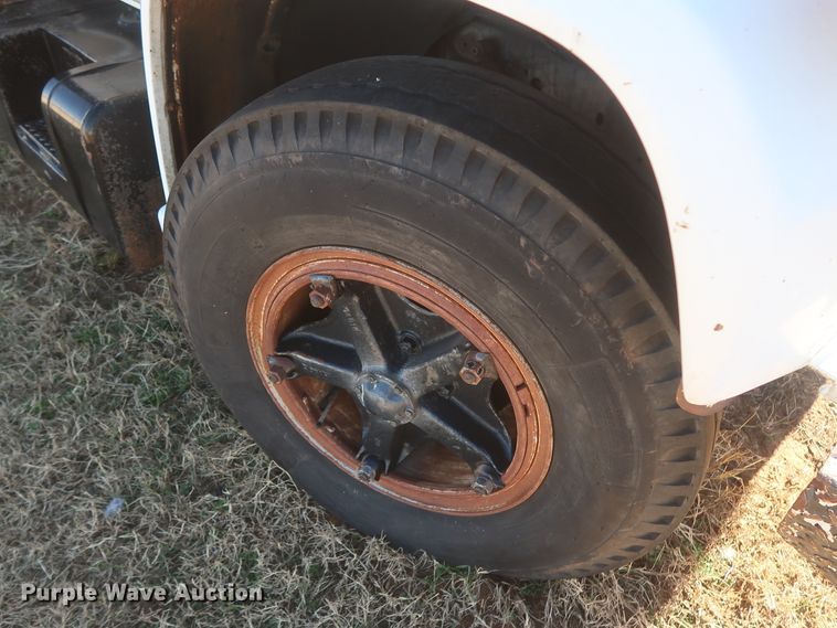 image for item HK9702 1986 GMC 7000  dump truck