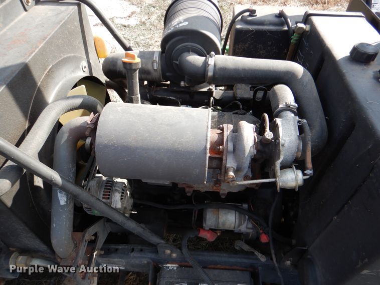 image for item HL9250 John Deere 1600 Turbo  lawn mower