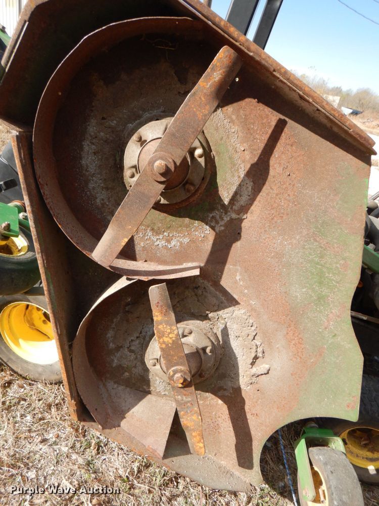 image for item HL9250 John Deere 1600 Turbo  lawn mower