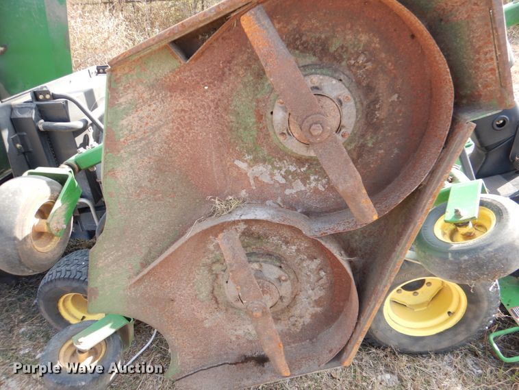 image for item HL9250 John Deere 1600 Turbo  lawn mower