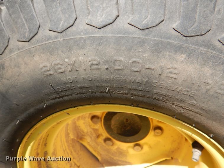 image for item HL9250 John Deere 1600 Turbo  lawn mower