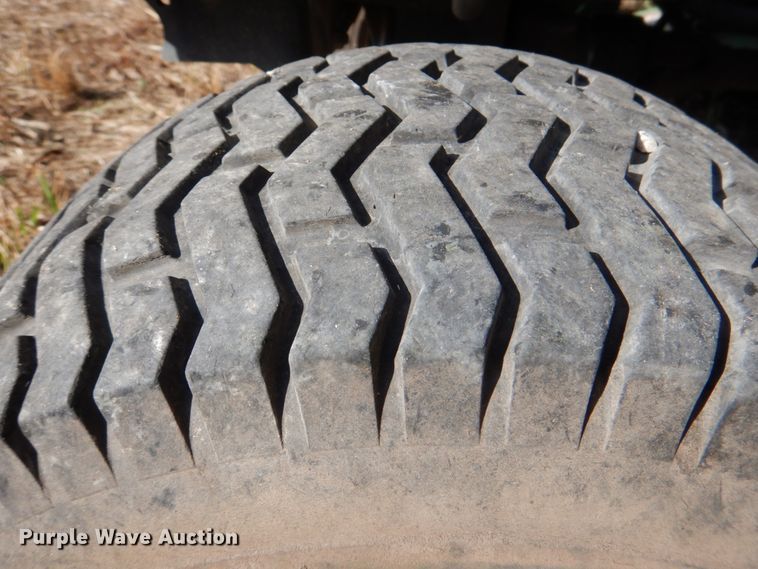 image for item HL9250 John Deere 1600 Turbo  lawn mower