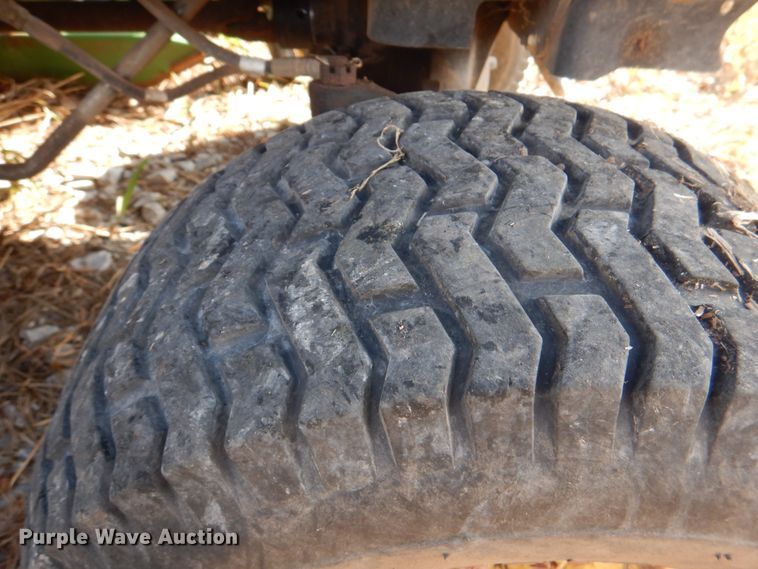 image for item HL9250 John Deere 1600 Turbo  lawn mower