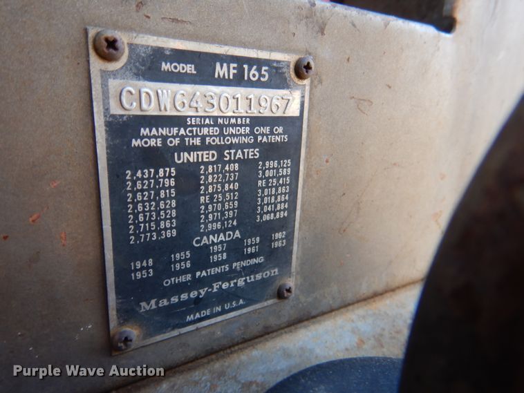 image for item HL9251 1966 Massey Ferguson 165  tractor