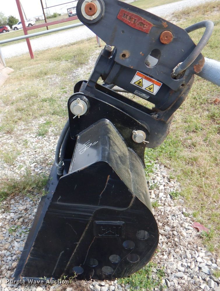 image for item HL9384 Caterpillar 48"W excavator bucket