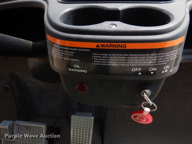 image for item HL9386 2011 Yamaha YTF2XP  golf cart