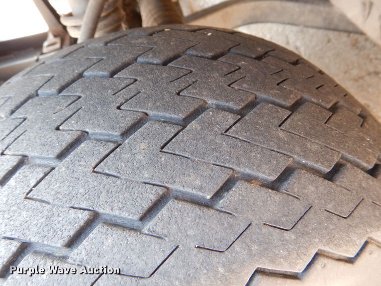 image for item HL9386 2011 Yamaha YTF2XP  golf cart