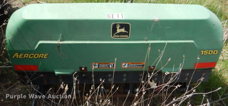 image for item HL9393 John Deere Aercore 1500  aerator