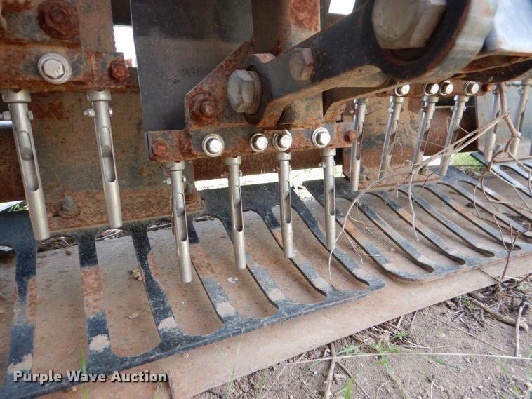 image for item HL9393 John Deere Aercore 1500  aerator