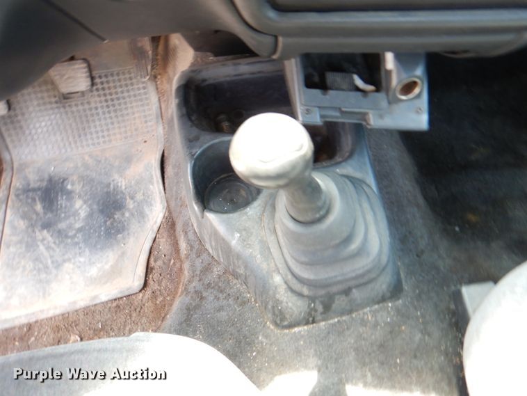 image for item HL9394 2001 Chevrolet S10  pickup truck