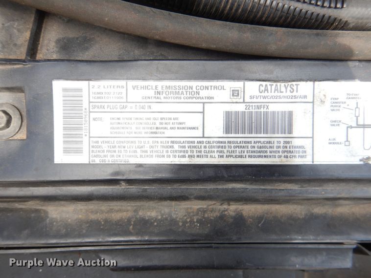 image for item HL9394 2001 Chevrolet S10  pickup truck