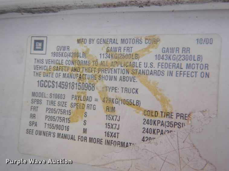 image for item HL9394 2001 Chevrolet S10  pickup truck