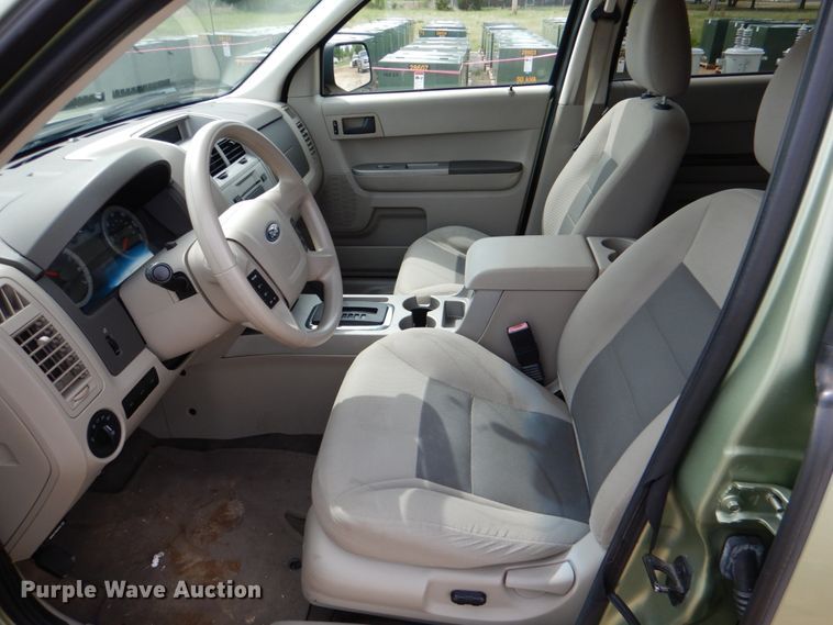 image for item HL9396 2008 Ford Escape Hybrid  SUV