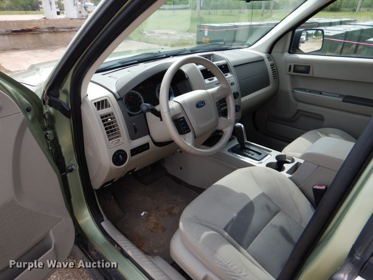 image for item HL9396 2008 Ford Escape Hybrid  SUV