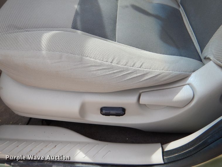 image for item HL9396 2008 Ford Escape Hybrid  SUV