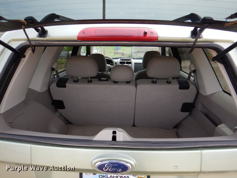 image for item HL9396 2008 Ford Escape Hybrid  SUV