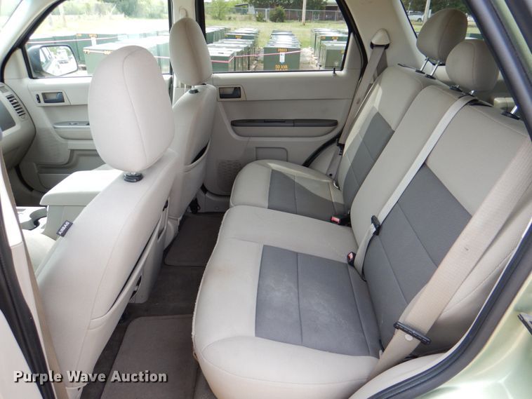 image for item HL9396 2008 Ford Escape Hybrid  SUV