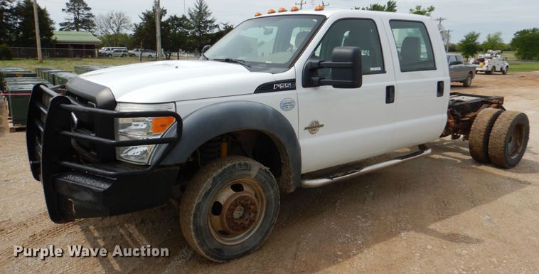 image for item HL9397 2012 Ford F550 Super Duty  Crew Cab truck cab and chassis