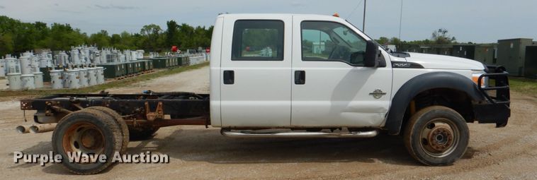 image for item HL9397 2012 Ford F550 Super Duty  Crew Cab truck cab and chassis