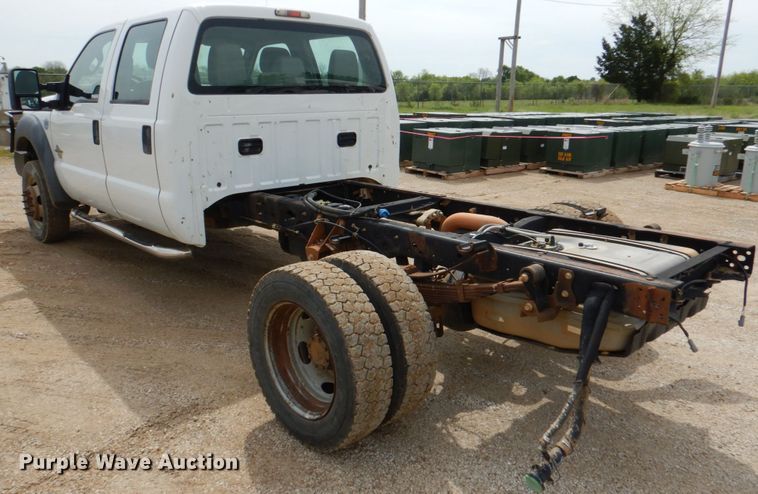 image for item HL9397 2012 Ford F550 Super Duty  Crew Cab truck cab and chassis