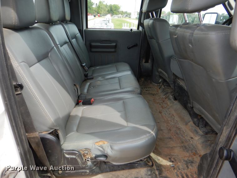 image for item HL9397 2012 Ford F550 Super Duty  Crew Cab truck cab and chassis