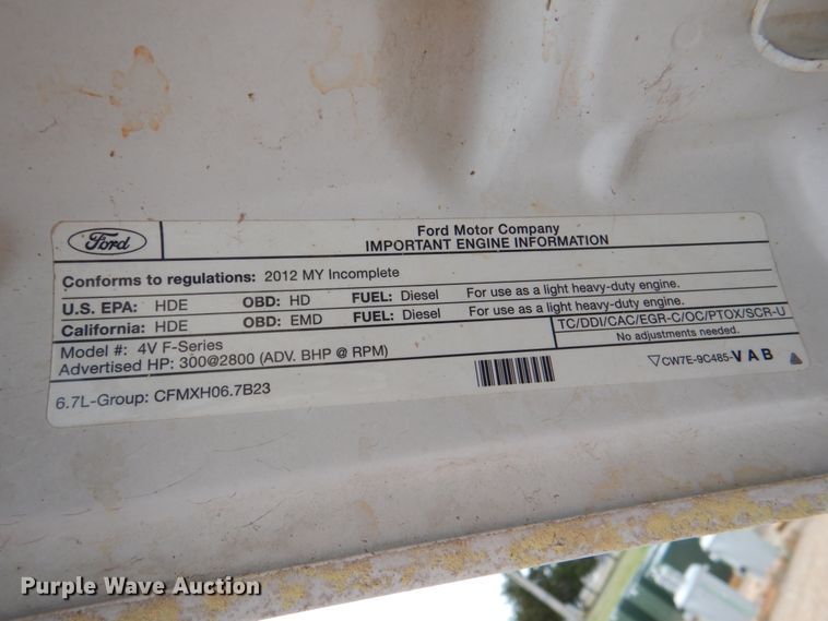 image for item HL9397 2012 Ford F550 Super Duty  Crew Cab truck cab and chassis