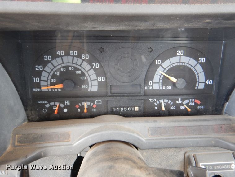 image for item HL9400 1999 GMC C7500  forestry bucket truck