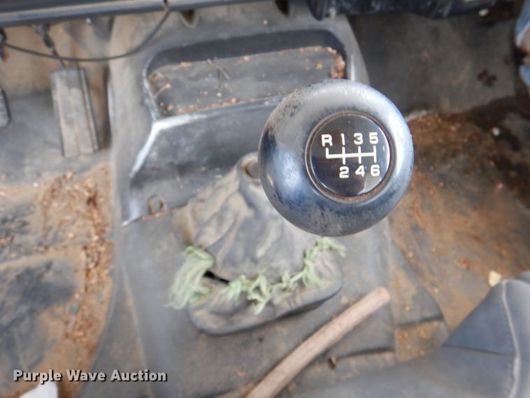 image for item HL9400 1999 GMC C7500  forestry bucket truck