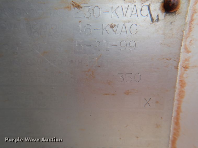 image for item HL9400 1999 GMC C7500  forestry bucket truck