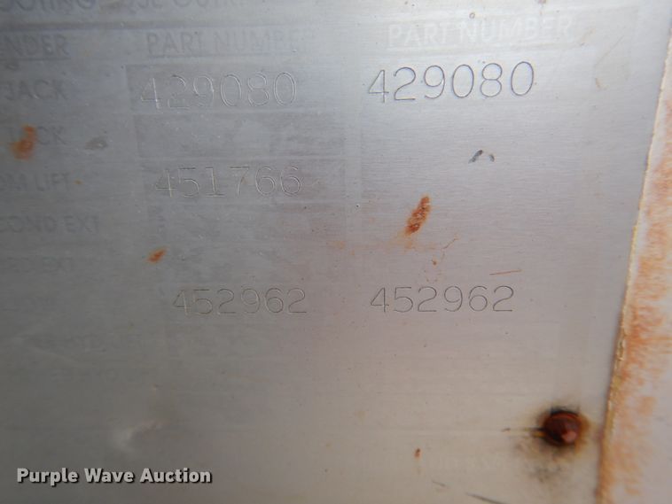 image for item HL9400 1999 GMC C7500  forestry bucket truck