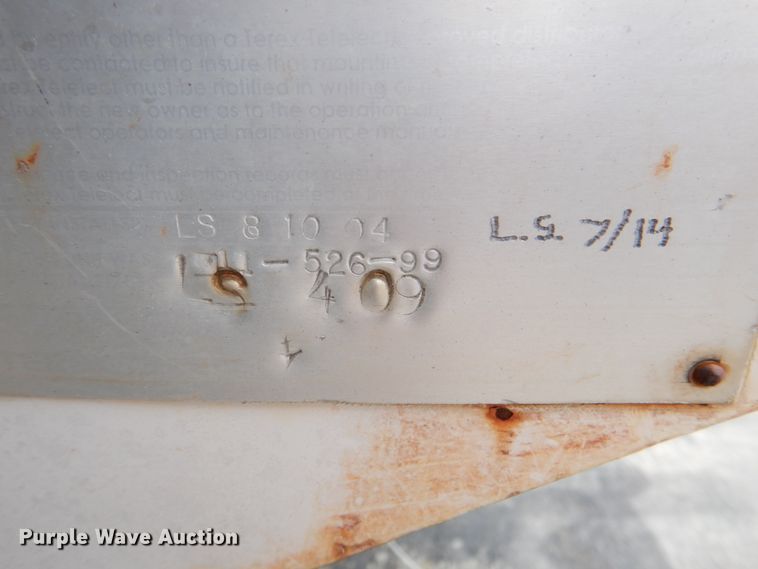 image for item HL9400 1999 GMC C7500  forestry bucket truck