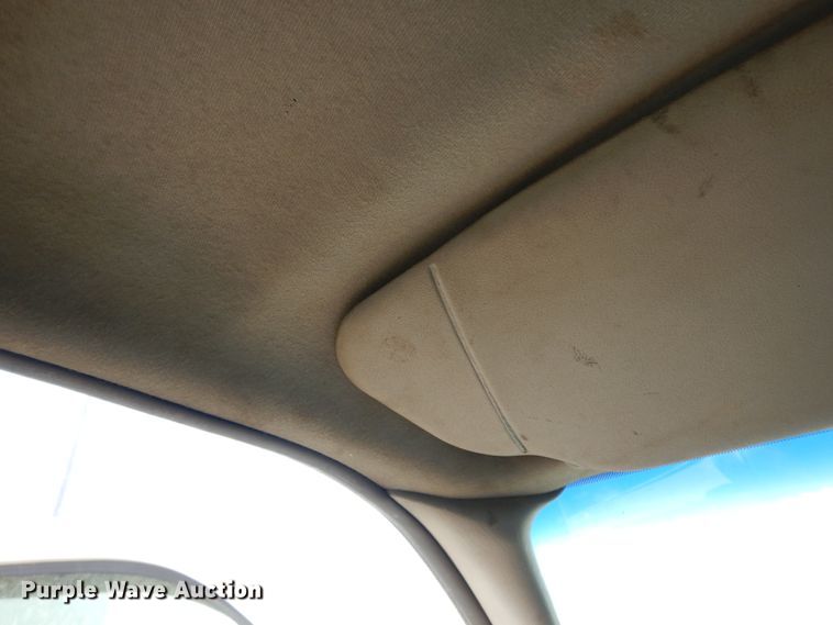 image for item HO9341 2001 Ford F450  utility/service truck