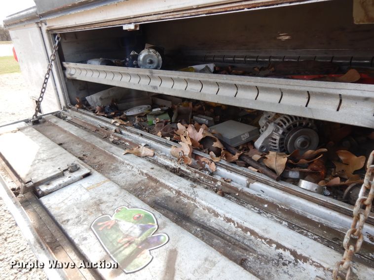 image for item HO9341 2001 Ford F450  utility/service truck