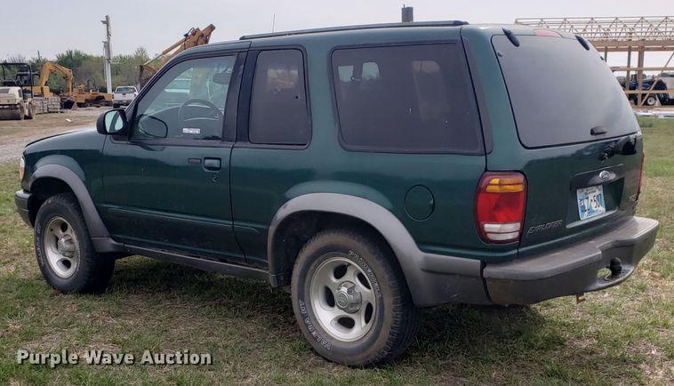 image for item HO9396 1999 Ford Explorer Sport  SUV