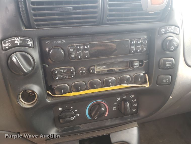 image for item HO9396 1999 Ford Explorer Sport  SUV