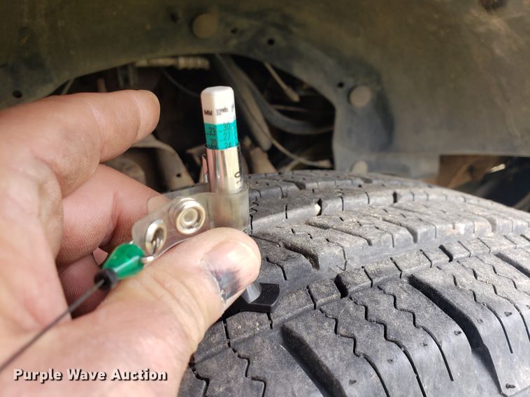 image for item HO9396 1999 Ford Explorer Sport  SUV