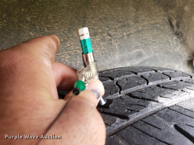 image for item HO9396 1999 Ford Explorer Sport  SUV