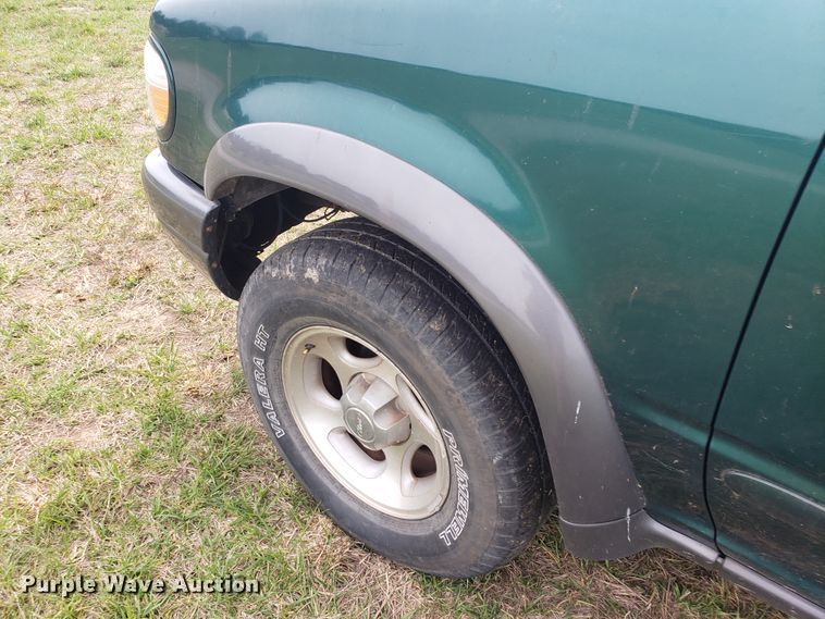 image for item HO9396 1999 Ford Explorer Sport  SUV