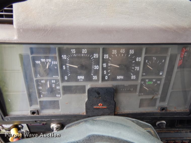 image for item HR9196 1997 International 4700  forestry bucket truck